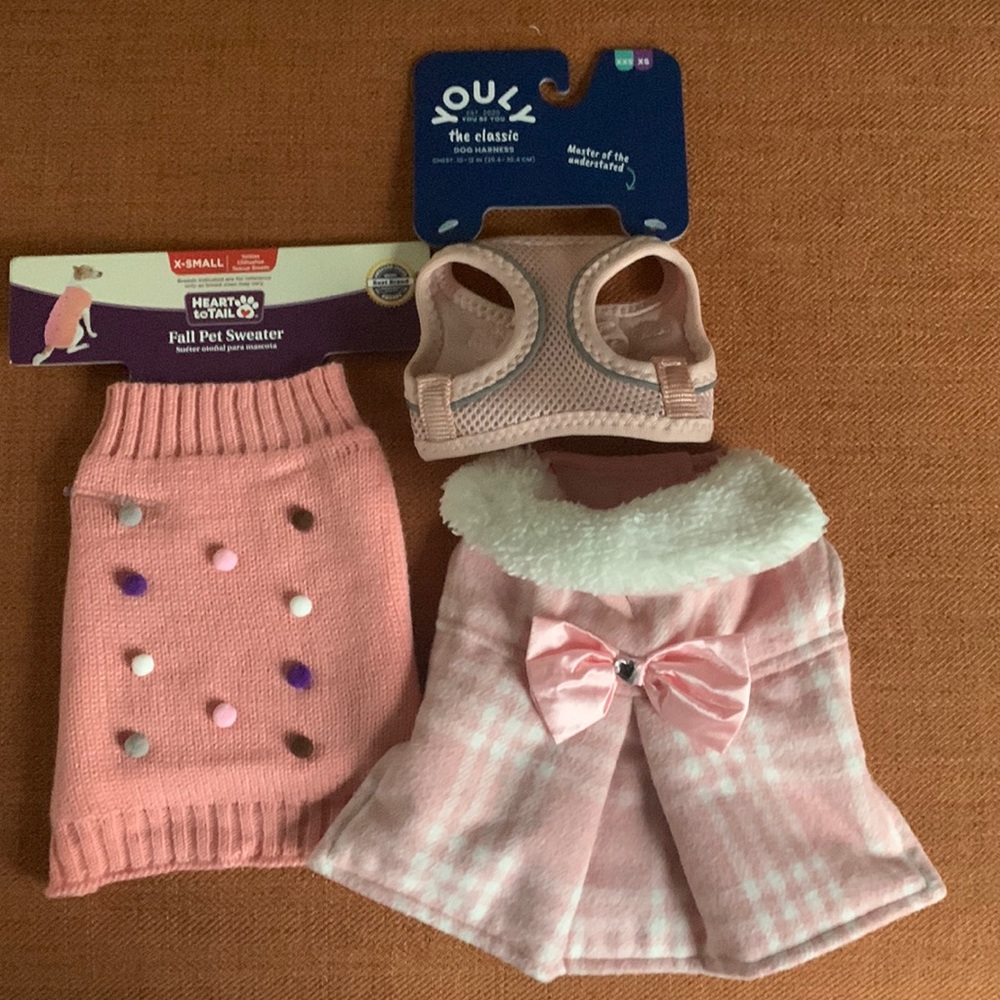new to EUC xs dog bundle